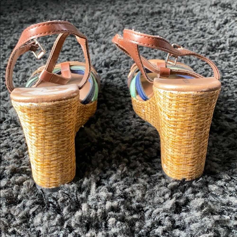 Wedges - Picture 2 of 3